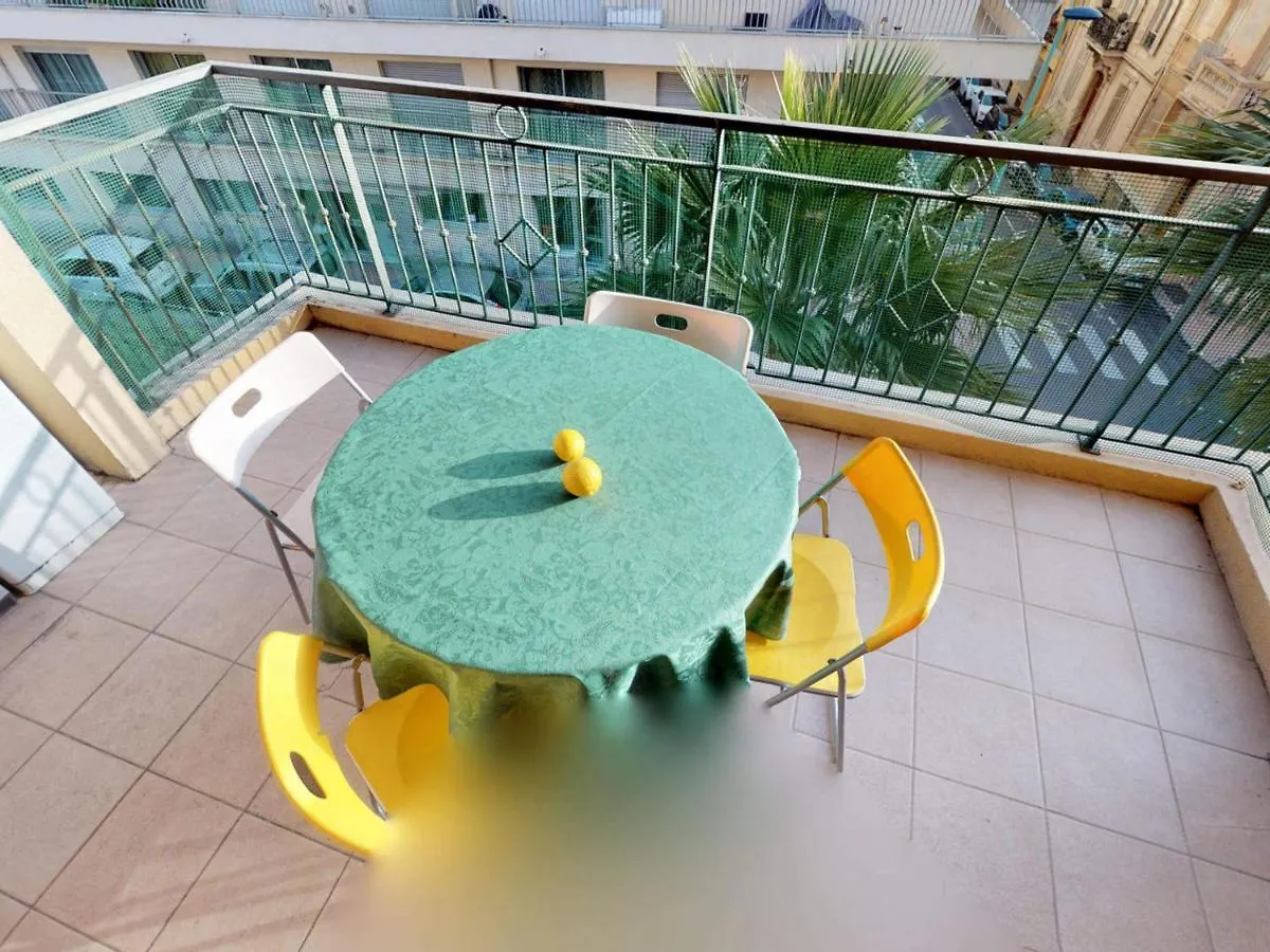 Spacieux 3P En Centre-Ville De Menton, Terrasse, Parking, Wifi Gratuit, Proche Plage - Fr-1-196-270 Apartment